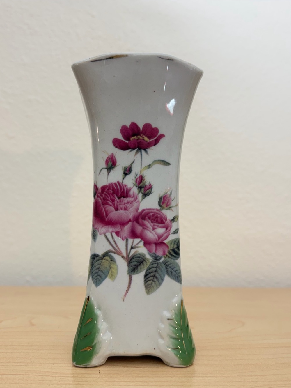 Vintage 1960s Porcelain Wild Rosebud Footed Bud Vase